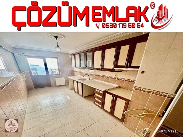 BU FİYATA ESERTEPE CADDE ÜZERİ  3.KATTA 3+1 GENİŞ 3 CEPHELİ SATILIK DAİRE