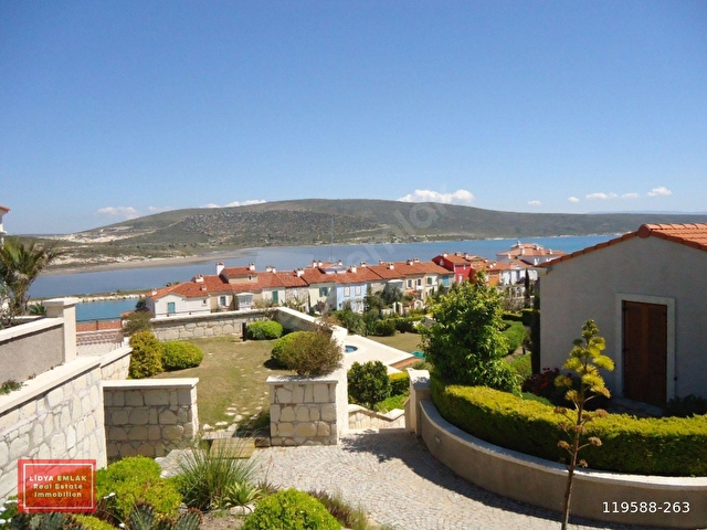 Lidya Emlaktan Alaçatı Port Yamaç Evleri 2+1 Bahçeli DublexVilla 119588