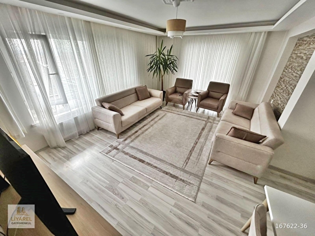 **LİYAREL GAYRİMENKULDEN GENİŞ M2 GENİŞ BALKON ASANSÖRLÜ 3+1** - Görsel 16