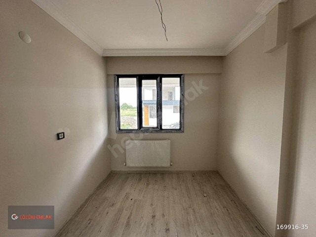 ÇÖZÜM EMLAKTAN MURADİYEDE 2+1 KAPALI MUTFAK KARANLIKSIZ DAİRE - Görsel 11
