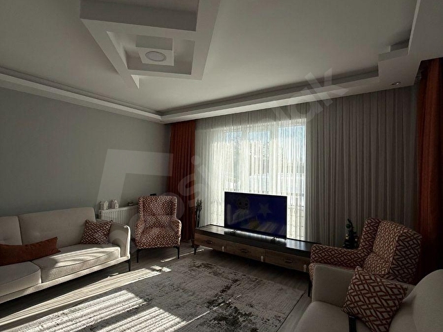 ERCİŞTE KIŞLA MAHALLESINDE SATILIK 2+1 DAİRE - Görsel 9