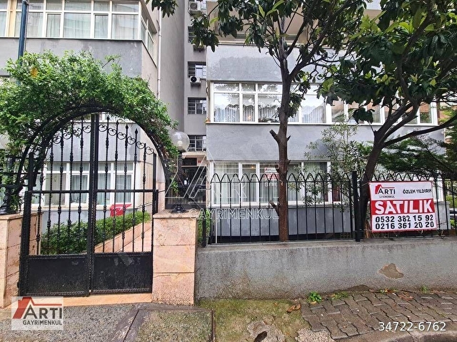 Kadıköy Merdivenköy de Site İçerisinde Yapılı Temiz 3+1 Satılık Daire - Görsel 2
