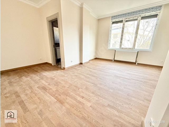 HAN EMLAKTAN CADDEBOSTAN SAHİLDE 3+1 BUTİK BİNADA LÜKS FIRSAT - Görsel 10
