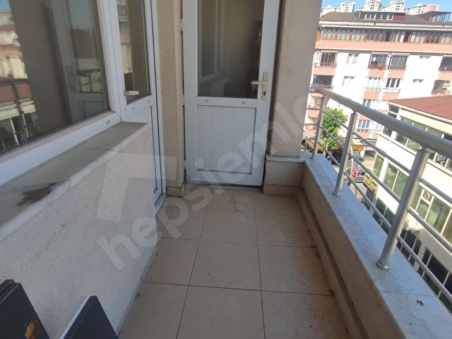 AYDINTEPE E5 E VE MARMARAYA ÇOK YAKIN ARA KAT 2+1 KİRALIK DAİRE - Görsel 5