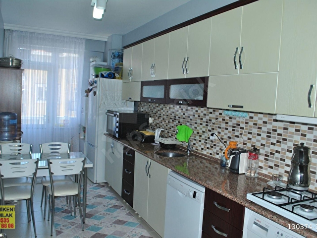 HALK  CADDESİNDE  FUL  YAPILI  3+1  2. KAT DAİRE 125 M2 - Görsel 3