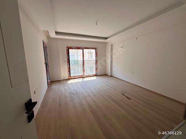 Sahibinden Karşıyaka İmbatlı’da Merkezi Konumda, Kapalı Otoparklı, Engelliye Uygun Modern Daire - Görsel 13