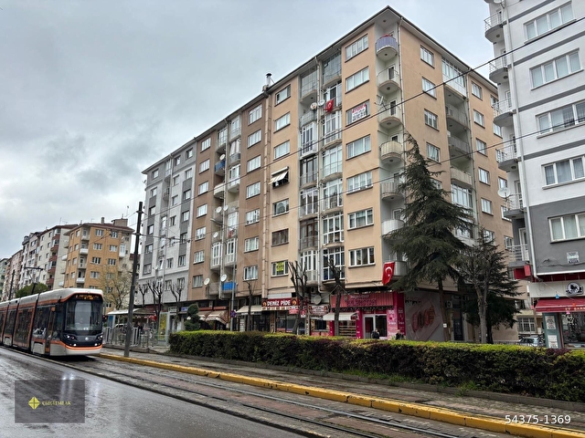 ÇİZGİ EMLAKTAN VİŞNELİK ÖĞRETMENLER CADDESİ SATILIK 4+1 DAİRE - Görsel 3