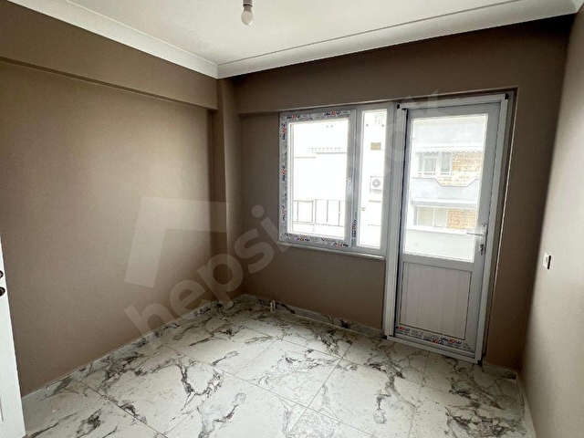DERONASTAN ALTINOLUK İSKELE MAHDE YENİLENMİŞ 2+1 DAİRE - Görsel 12