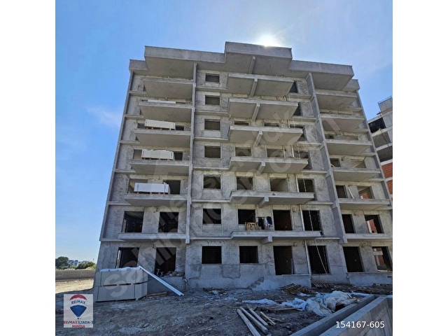 ŞEHZADELER KUŞLUBAHÇEDE HAVUZ MANZARALI 2+1 SATILIK DAİRE - Görsel 2