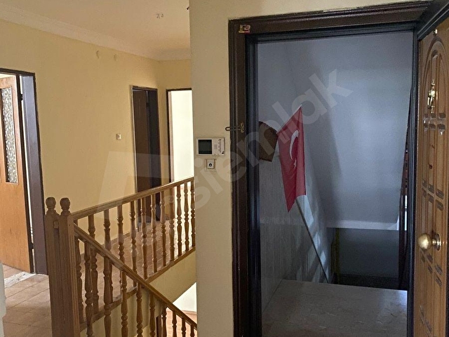 🌟 Kırkkonaklarda Bahçe Çıkışlı, Geniş ve Prestijli 4+1 Kiralık Ters Dubleks! - Görsel 11
