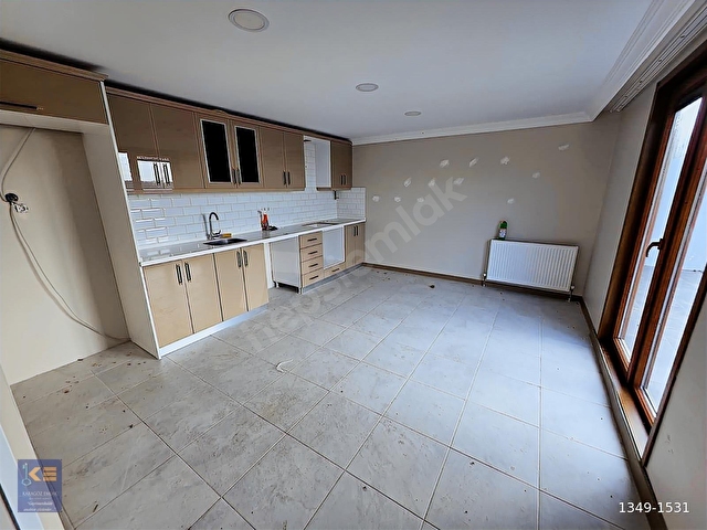 Doğa Manzaralı, Geniş Teraslı Kiralık 3+1 Daire - Görsel 14