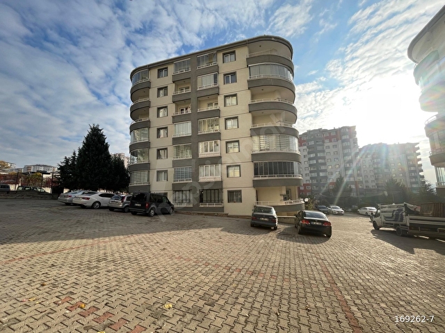 ERYAMAN ATA MAHDE 3 BALKONLU, EBEVEYN BANYOLU GENİŞ 3+1 DAİRE - Görsel 5