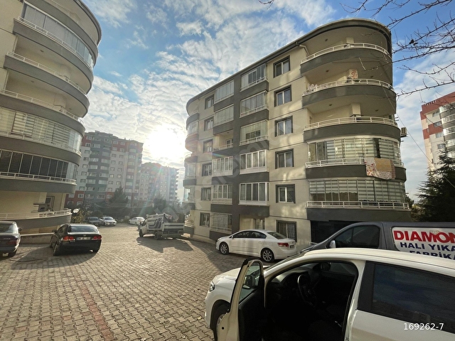 ERYAMAN ATA MAHDE 3 BALKONLU, EBEVEYN BANYOLU GENİŞ 3+1 DAİRE - Görsel 4