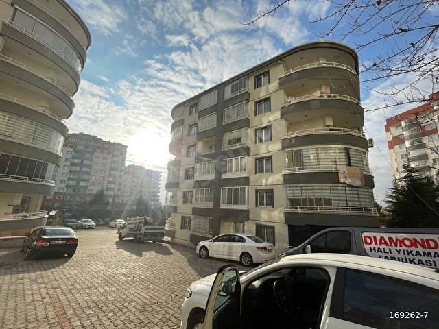ERYAMAN ATA MAHDE 3 BALKONLU, EBEVEYN BANYOLU GENİŞ 3+1 DAİRE - Görsel 3