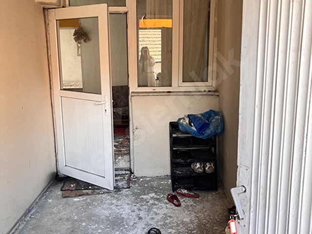 Satılık hisse 2 Katlı Kargir Ev ve Arsası - Görsel 2