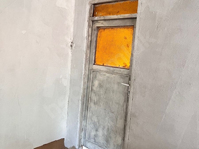 Satılık hisse 2 Katlı Kargir Ev ve Arsası - Görsel 6