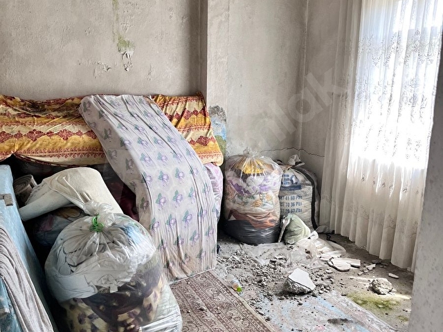 Satılık hisse 2 Katlı Kargir Ev ve Arsası - Görsel 9