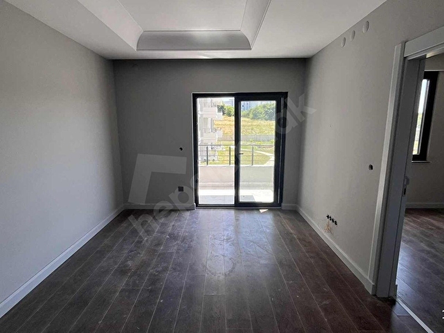 HANİFE YILDIZ GAYRİMENKULDEN ÇAKIRKENT DE BÜYÜK 1+1 DAİRE - Görsel 7
