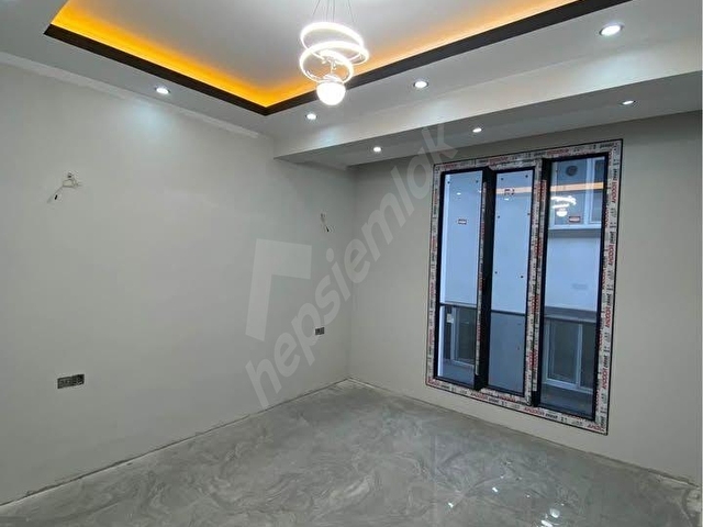 MİWA YAPIDAN METROBÜSE YAKIN AYRI MUTFAK 1+1 ACİL SATILIK ARAKAT - Görsel 10