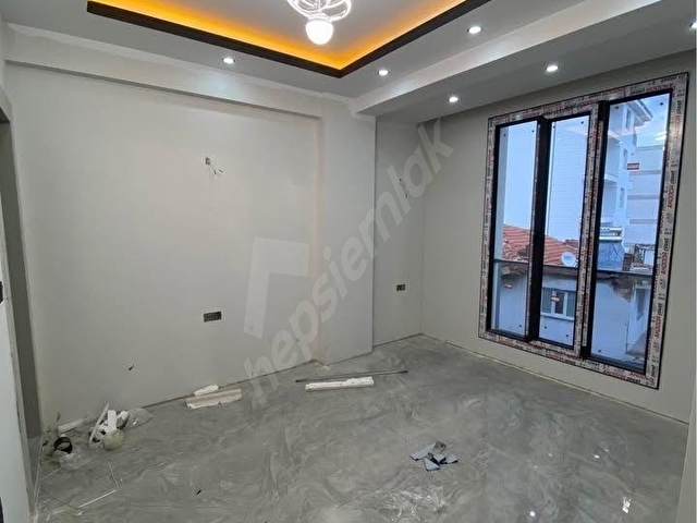MİWA YAPIDAN METROBÜSE YAKIN AYRI MUTFAK 1+1 ACİL SATILIK ARAKAT - Görsel 4