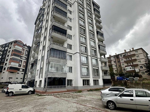 Niğde Aşağıkayabaşı Özbelde Sitesinde Satılık 3+1 Geniş Daire - Görsel 10