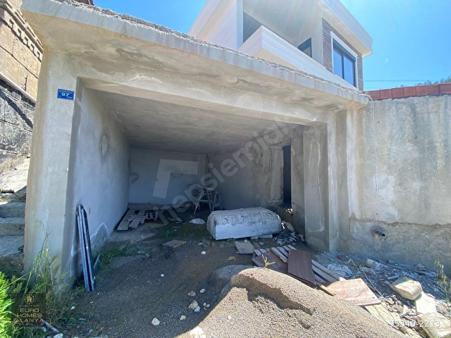 ALANYA KIZILCAŞEHİR MAHALLESİNDE SATILIK FULL DENİZ VE ŞEHİR MANZARALI VİLLA - Görsel 24