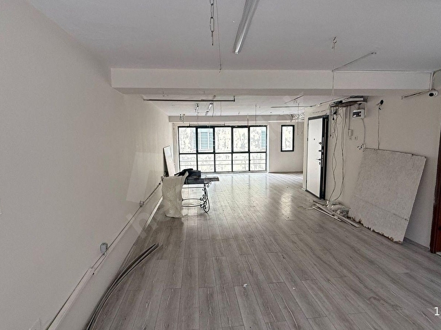 Mimar Kemalletinde 2.ve 3. Katlarda 70 m2 Satılık Ofis - Görsel 29