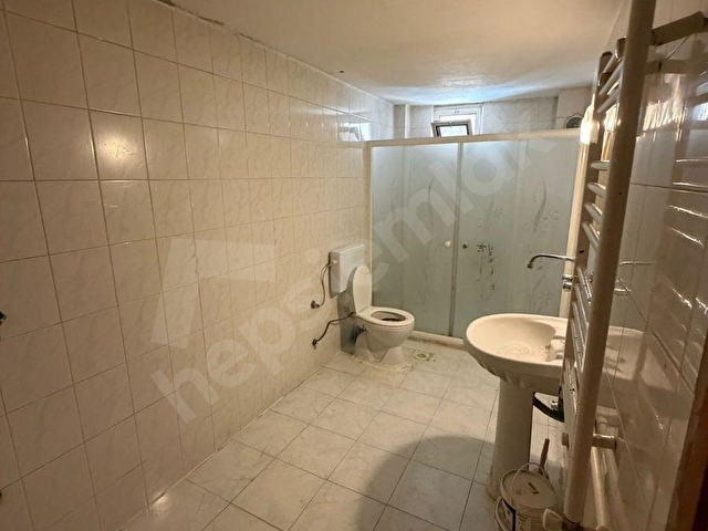 BUCA GÖKSU MAHALLESİNDE 2+1 100 M2 KAPALI MUTFAK DOĞALGAZLI KİRALIK DAİRE - Görsel 10