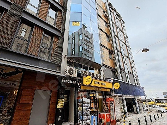 Kadıköy Rıhtım DENİZ MANZARALI EŞYALI STÜDYO DAİRE - Görsel 4