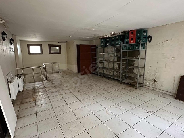 BEŞİKTAŞ ÇARŞI İÇİNDE 3 KATLI KİRALIK DÜKKAN - Görsel 12