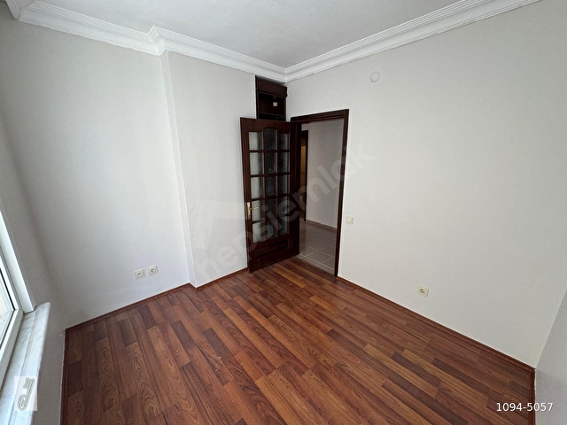 NİSBETİYEDE BALKONLU ASANSÖRLÜ 120 M2 3+1 KİRALIK DAİRE - Görsel 5