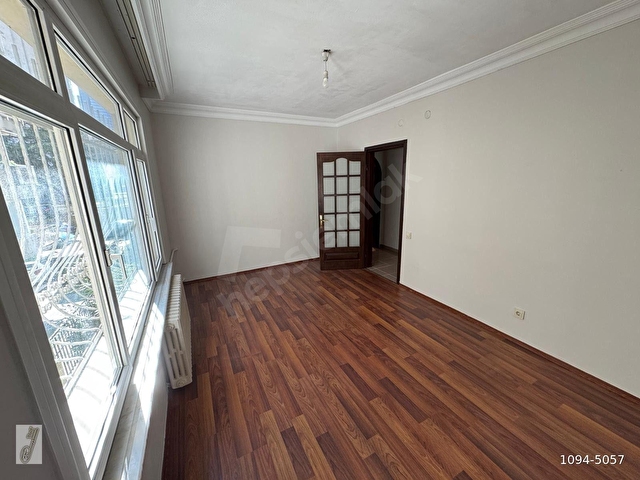 NİSBETİYEDE BALKONLU ASANSÖRLÜ 120 M2 3+1 KİRALIK DAİRE - Görsel 10