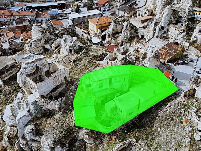HIRKA CAPPADOCİA EMLAKTAN NARDA OTEL YAPIMINA UYGUN EV