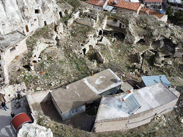 HIRKA CAPPADOCİA EMLAKTAN NARDA OTEL YAPIMINA UYGUN EV - Görsel 8