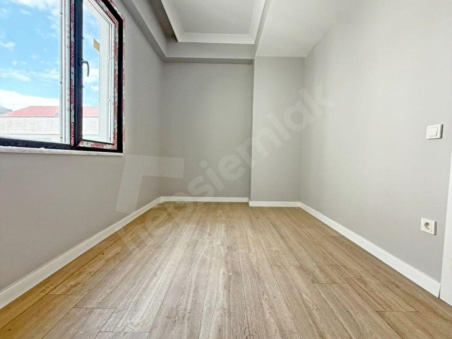 SULTANBEYLİ BOSNA BULVARINDA EBEVEYN BANYOLU 3+1 DAİRE !! - Görsel 15