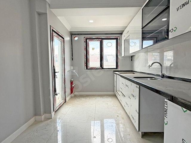 SULTANBEYLİ BOSNA BULVARINDA EBEVEYN BANYOLU 3+1 DAİRE !! - Görsel 9