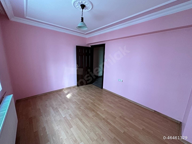 SAHİBİNDEN, komisyonsuz, Yayla mahallesinde, asansörlü, bağımsız salon, 3+1 daire. - Görsel 16