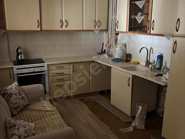 ATİKERDEN 3+1 KAPALI MUTFAK ACİL SATILIK DAİRE 7.900.000 TL