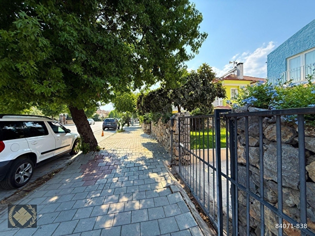 Barış Manço Üzerinde Site İçerisinde Tatlı 2+1 Daire - Görsel 6