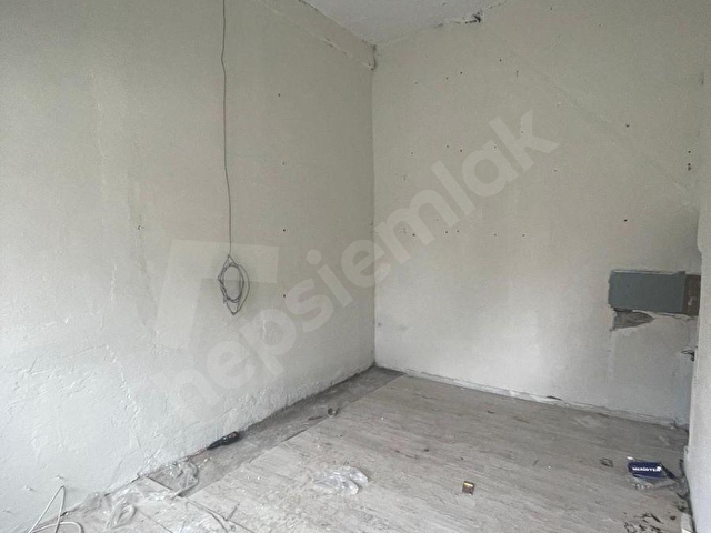 ANTALYA ELMALI İLÇESİNDE BELEDİYE YANINDA CADDE ÜZERİNDE 2 KATLI KİRALIK DÜKKAN - Görsel 2