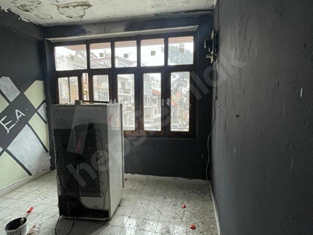 ANTALYA ELMALI İLÇESİNDE BELEDİYE YANINDA CADDE ÜZERİNDE 2 KATLI KİRALIK DÜKKAN - Görsel 4