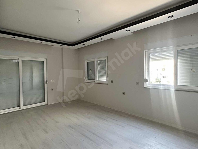 ALANYA ÇIPLAKLI MAHALLESİ KİRALIK 3+1 DAİRE - Görsel 3