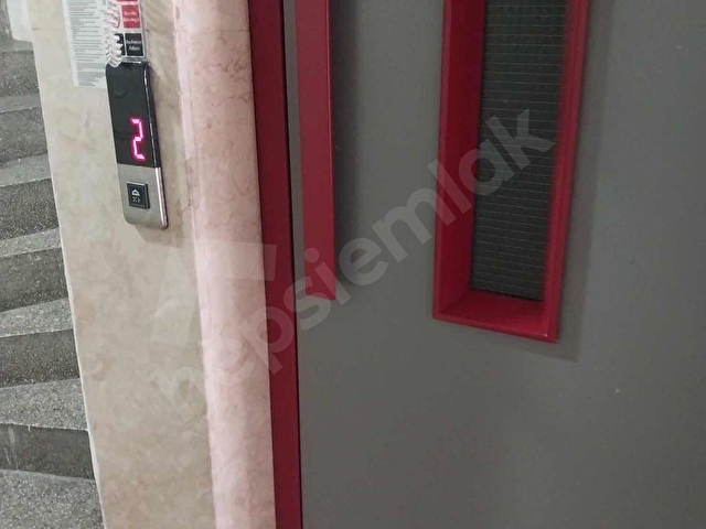 SAİMÇIKRIKÇI CADDE ÜZERİ 3+1 150 M2 METRO 35 EMLAKTAN SATILIK - Görsel 3