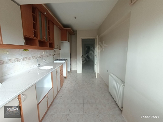 SALMANDAN K.YAKA BAHÇELİEVLERDE KİRALIK 3+1 DAİRE - Görsel 2