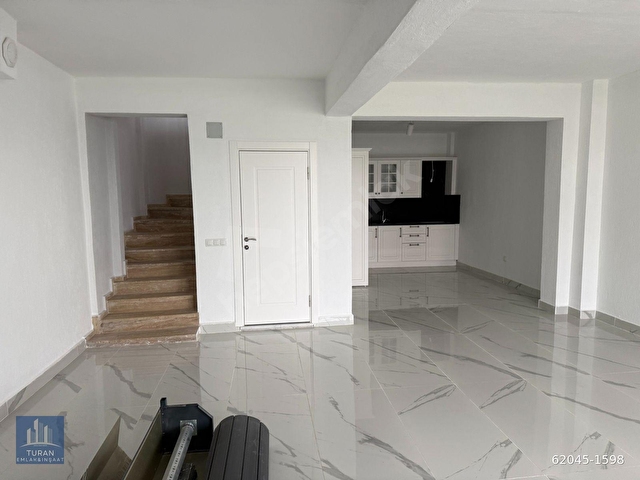 boğaziçinde deniz manzaralı satılık müstakil villa - Görsel 17