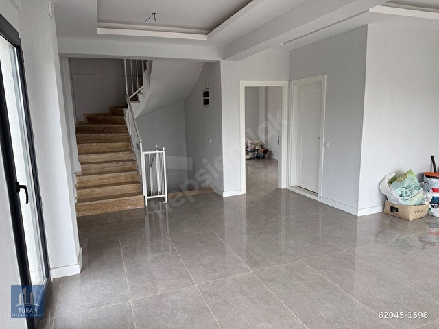 boğaziçinde deniz manzaralı satılık müstakil villa - Görsel 10