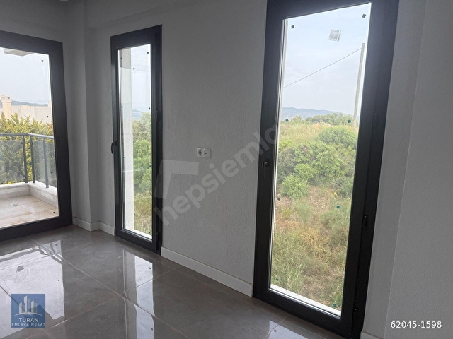 boğaziçinde deniz manzaralı satılık müstakil villa - Görsel 20