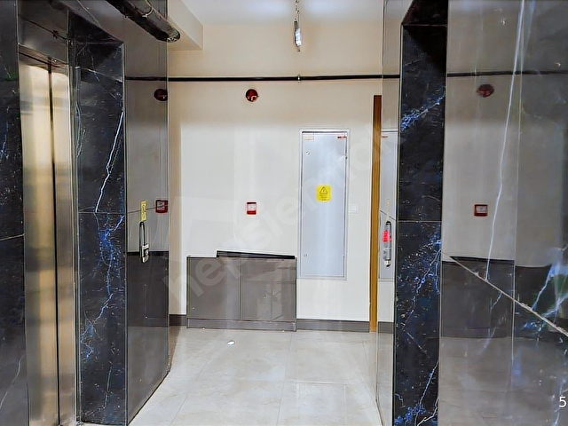 Çiğli Katip Çelebi Üniversitesi Yakını 1+1 Site içinde Sıfır - Görsel 16