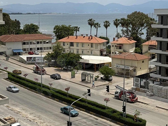 ANA CADDE ÜSTÜNDE NET 71Lİ GENİŞ 2+0 DENİZ MANZARALI DAİRE - Görsel 26