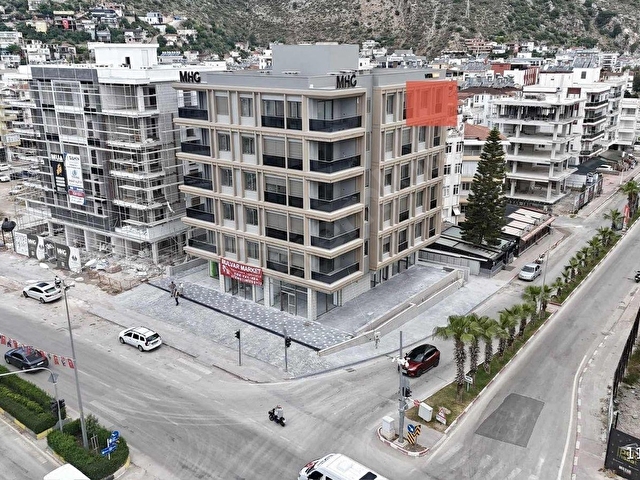 ANA CADDE ÜSTÜNDE NET 71Lİ GENİŞ 2+0 DENİZ MANZARALI DAİRE - Görsel 7